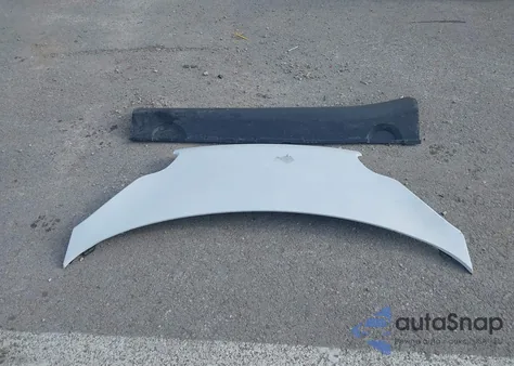 2011 Smart Fortwo Passion/Pure z USA, uszkodzony, nr VIN WMEEJ3BA9BK438101